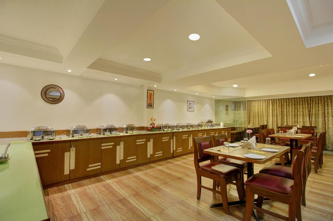Monarch Brigade Road Hotel Bengaluru Kültér fotó