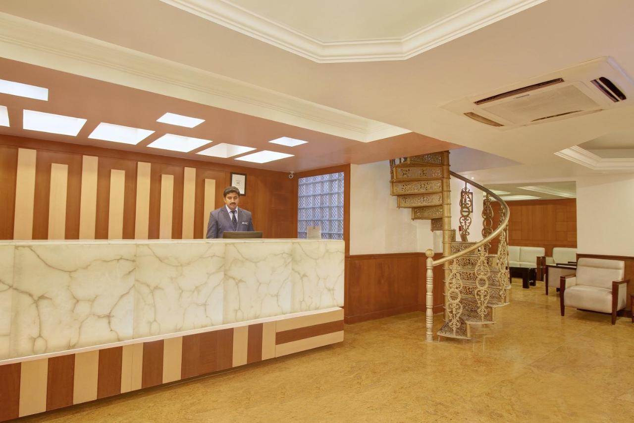 Monarch Brigade Road Hotel Bengaluru Kültér fotó