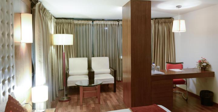 Monarch Brigade Road Hotel Bengaluru Kültér fotó