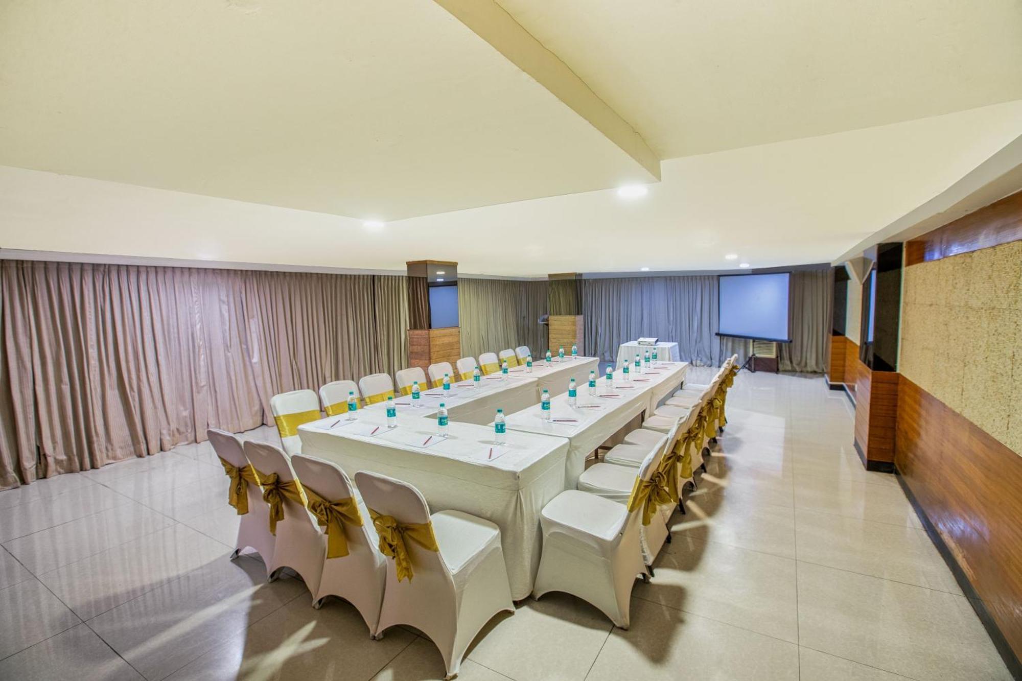 Monarch Brigade Road Hotel Bengaluru Kültér fotó