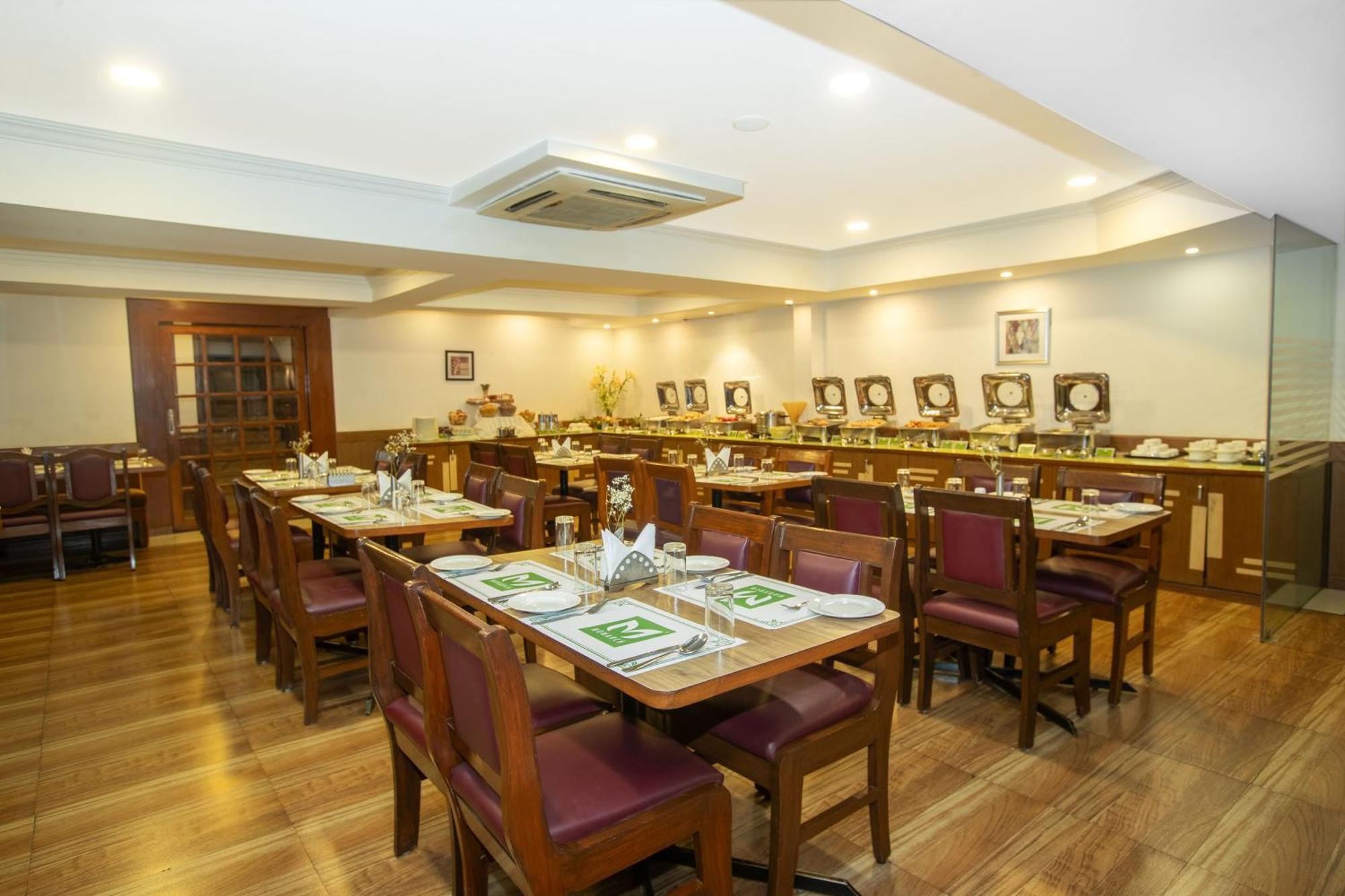 Monarch Brigade Road Hotel Bengaluru Kültér fotó