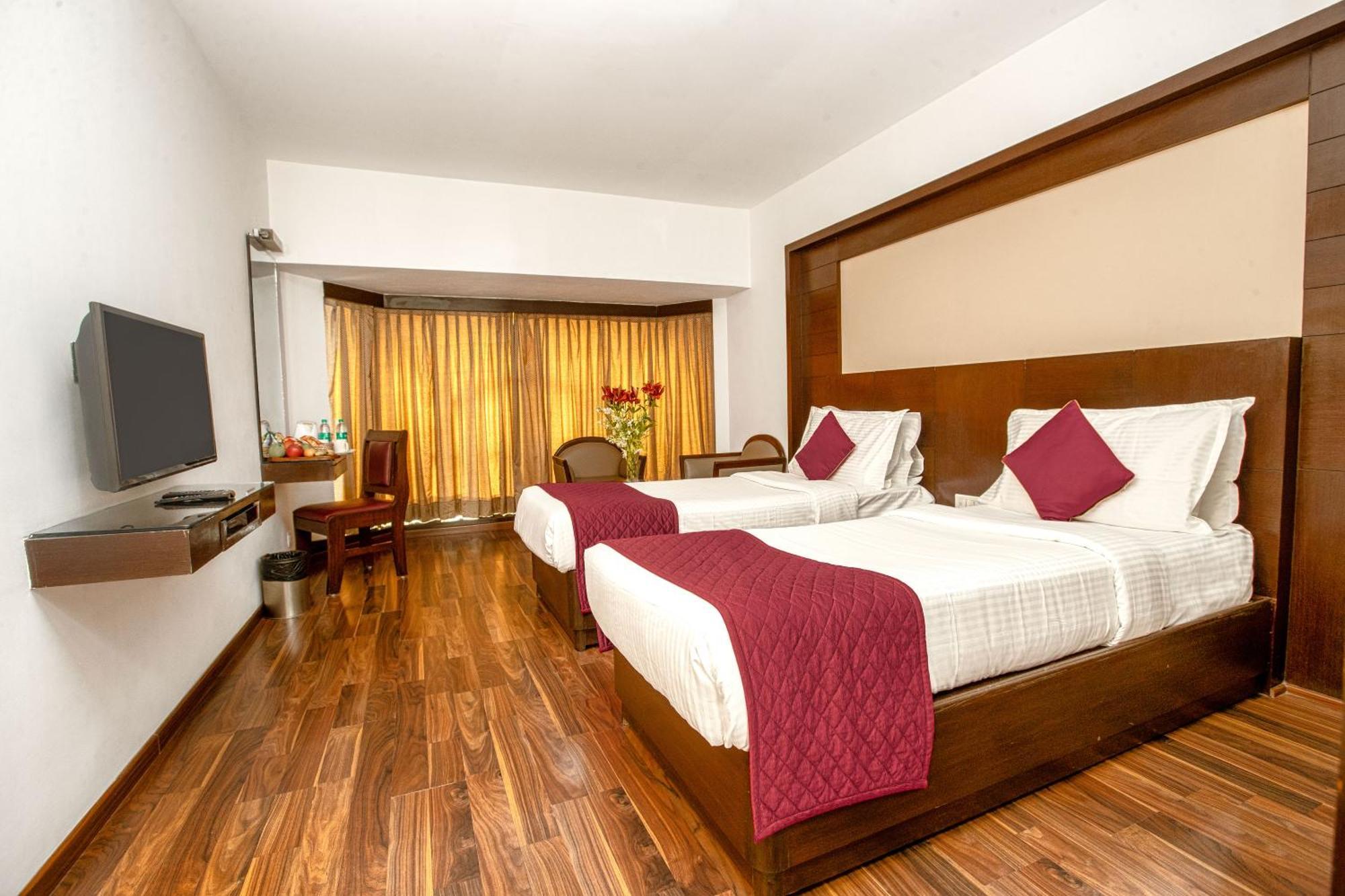 Monarch Brigade Road Hotel Bengaluru Kültér fotó