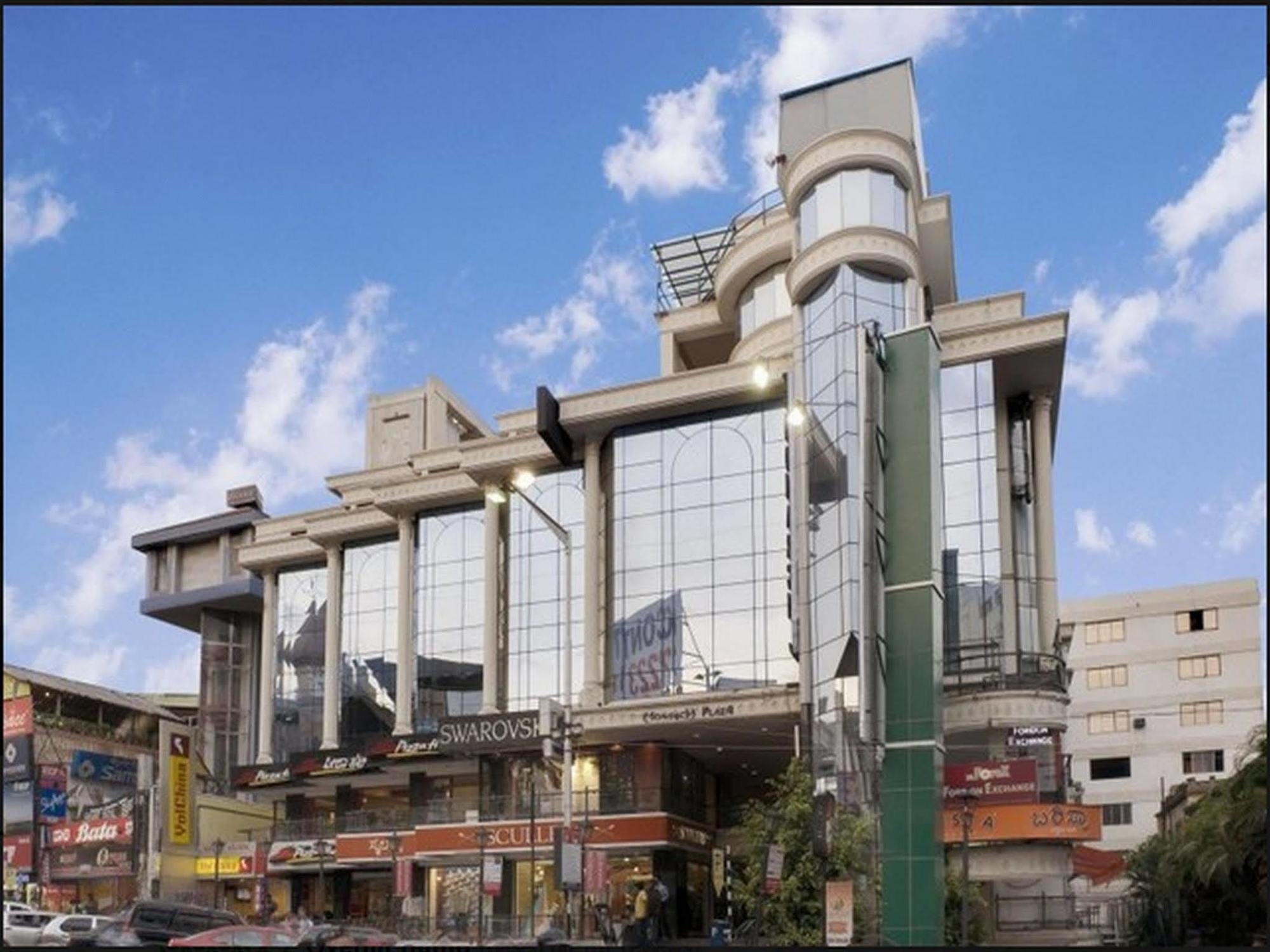 Monarch Brigade Road Hotel Bengaluru Kültér fotó